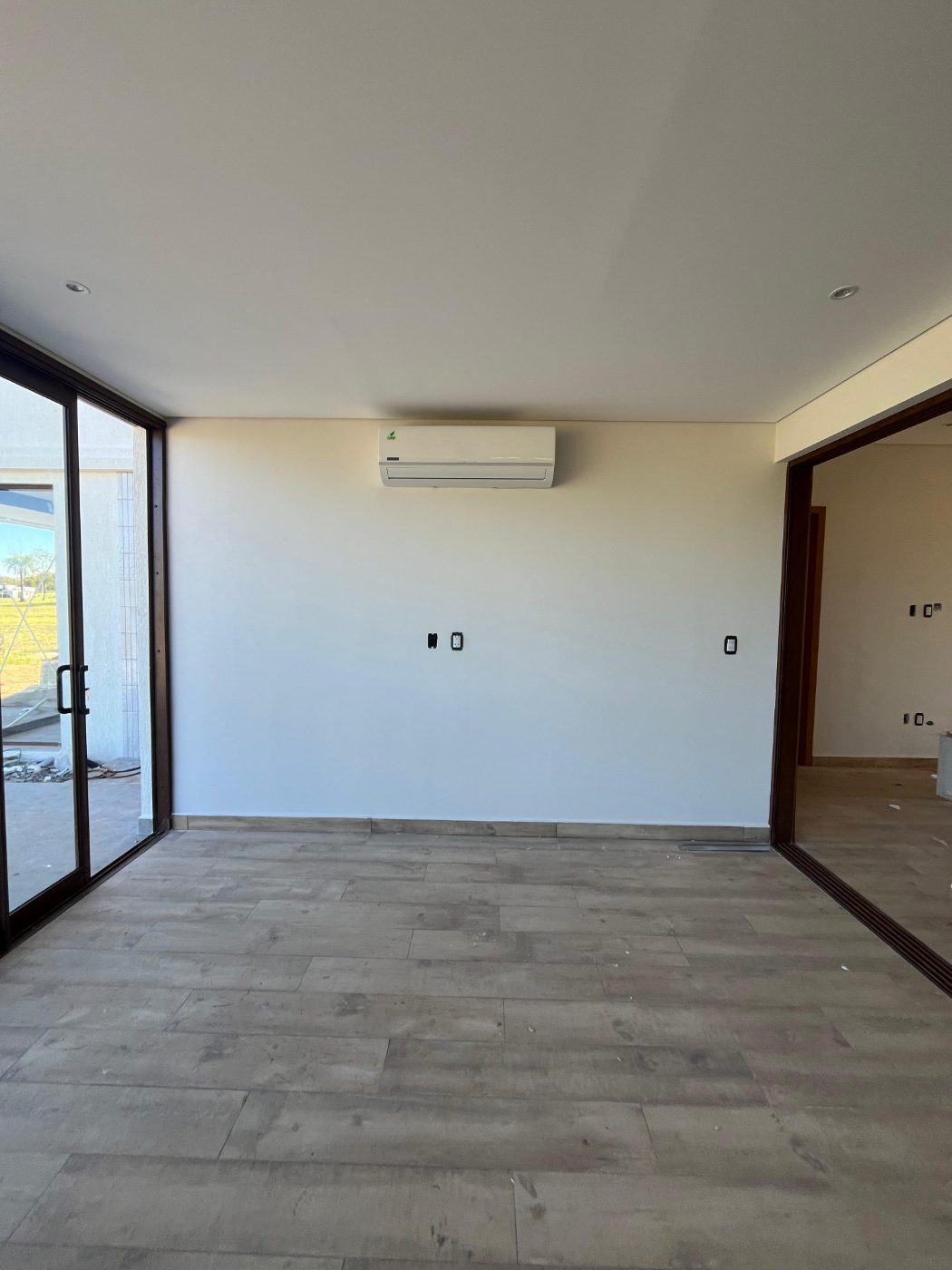 Ambiente con aire split instalado